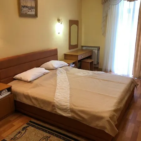 анастасія Resort *